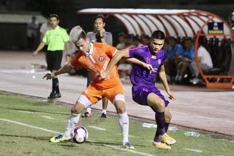 Cầm hòa CLB Sài Gòn, tân binh Bình Định lên ngôi tại giải giao hữu tiền V-League - Ảnh 2. Cầm hòa CLB Sài Gòn, tân binh Bình Định lên ngôi tại giải giao hữu tiền V-League - Ảnh 2.