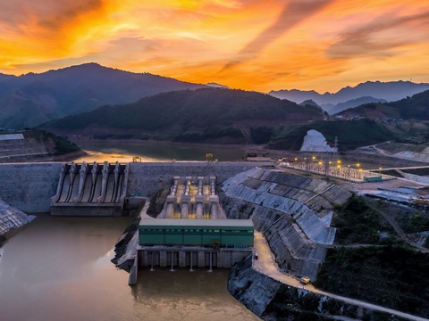 Ngành Điện Việt Nam: Sứ mệnh phát triển và tín hiệu chiến lược từ cổ phần hóa GENCO 2 - Ảnh 1. Ngành Điện Việt Nam: Sứ mệnh phát triển và tín hiệu chiến lược từ cổ phần hóa GENCO 2 - Ảnh 1.