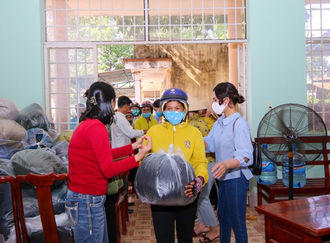 Khang Điền mang xuân yêu thương đến người dân xã An Khương, tỉnh Bình Phước - Ảnh 2. Khang Điền mang xuân yêu thương đến người dân xã An Khương, tỉnh Bình Phước - Ảnh 2.