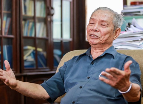 PGS.TSKH Võ Đại Lược: Phát triển tài chính tiêu dùng sẽ đẩy lùi tín dụng đen - Ảnh 1. PGS.TSKH Võ Đại Lược: Phát triển tài chính tiêu dùng sẽ đẩy lùi tín dụng đen - Ảnh 1.