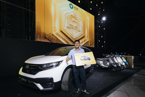 Trúng Mercedes, Honda CRV trong sự kiện 25 năm Van Phuc Group - Ảnh 4. Trúng Mercedes, Honda CRV trong sự kiện 25 năm Van Phuc Group - Ảnh 4.