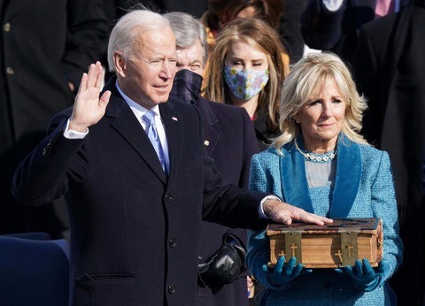 Việt Nam chúc mừng, tin tưởng Tổng thống Mỹ Joe Biden sẽ thành công - Ảnh 1. Việt Nam chúc mừng, tin tưởng Tổng thống Mỹ Joe Biden sẽ thành công - Ảnh 1.