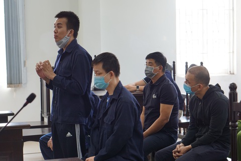 Người ở nhờ mua ma túy đãi bạn, chủ nhà ra hầu tòa - Ảnh 1. Người ở nhờ mua ma túy đãi bạn, chủ nhà ra hầu tòa - Ảnh 1.