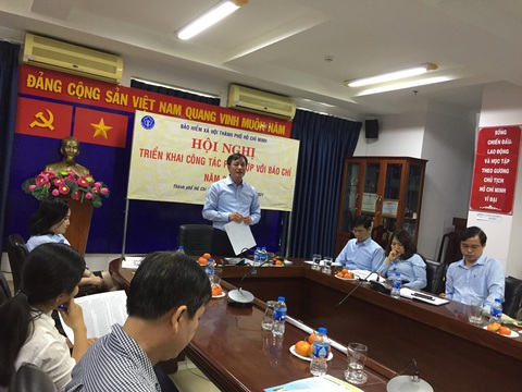 TP.HCM đề xuất chi thêm 1.000 tỉ đồng sau khi thông tuyến bảo hiểm y tế - Ảnh 1. TP.HCM đề xuất chi thêm 1.000 tỉ đồng sau khi thông tuyến bảo hiểm y tế - Ảnh 1.