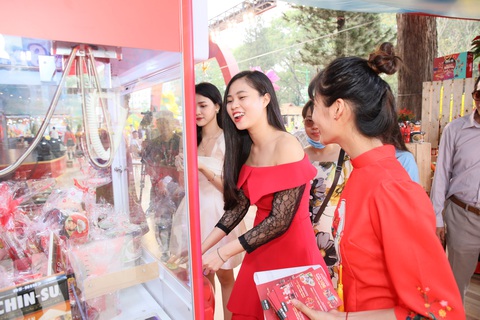 Chin-su mang không gian ẩm thực 3 miền đến lễ hội Tết Việt - Ảnh 4. Chin-su mang không gian ẩm thực 3 miền đến lễ hội Tết Việt - Ảnh 4.