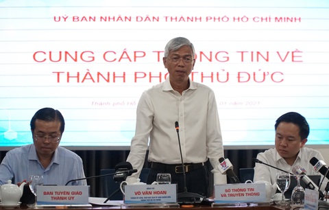 Bộ máy chính quyền TP Thủ Đức làm việc ngay trong ngày 22-1 - Ảnh 1. Bộ máy chính quyền TP Thủ Đức làm việc ngay trong ngày 22-1 - Ảnh 1.