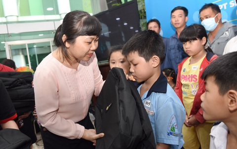 Nghệ nhân dân gian, cao thủ nấu phở ‘dâng mỹ vị’ cho công nhân môi trường - Ảnh 7. Nghệ nhân dân gian, cao thủ nấu phở ‘dâng mỹ vị’ cho công nhân môi trường - Ảnh 7.