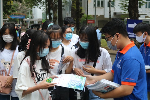 Ngày hội tư vấn tuyển sinh - hướng nghiệp sôi nổi, bổ ích tại TP.HCM - Ảnh 17. Ngày hội tư vấn tuyển sinh - hướng nghiệp sôi nổi, bổ ích tại TP.HCM - Ảnh 17.