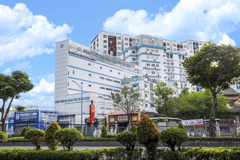Đại học Phan Châu Trinh nâng chuẩn đào tạo ngành sức khỏe - Ảnh 3. Đại học Phan Châu Trinh nâng chuẩn đào tạo ngành sức khỏe - Ảnh 3.