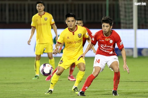 Truyền mật thư nhưng Hồng Lĩnh Hà Tĩnh vẫn thua, HLV Phạm Minh Đức nói gì? - Ảnh 8. Truyền mật thư nhưng Hồng Lĩnh Hà Tĩnh vẫn thua, HLV Phạm Minh Đức nói gì? - Ảnh 8.