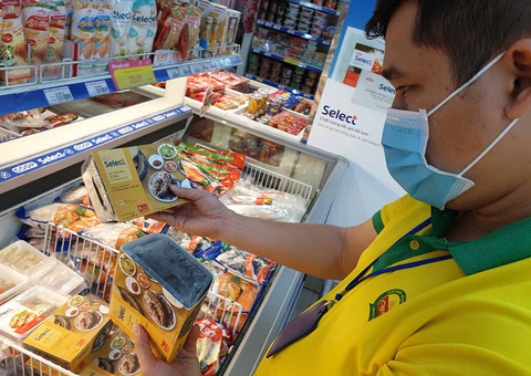 Cá kho làng Vũ Đại thay áo mới, đóng hộp lên kệ quà Tết - Ảnh 1. Cá kho làng Vũ Đại thay áo mới, đóng hộp lên kệ quà Tết - Ảnh 1.