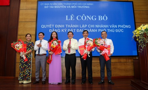 Thành lập chi nhánh Văn phòng đăng ký đất đai TP Thủ Đức - Ảnh 1. Thành lập chi nhánh Văn phòng đăng ký đất đai TP Thủ Đức - Ảnh 1.