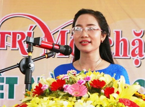 Nữ giám đốc dùng ảnh nhạy cảm để tống tiền hiệu trưởng tại Hải Dương - Ảnh 1. Nữ giám đốc dùng ảnh nhạy cảm để tống tiền hiệu trưởng tại Hải Dương - Ảnh 1.