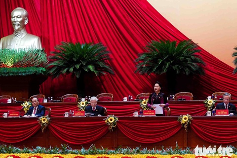 Chùm ảnh lãnh đạo Đảng, Nhà nước và các đại biểu tại phiên họp trù bị Đại hội Đảng XIII - Ảnh 10. Chùm ảnh lãnh đạo Đảng, Nhà nước và các đại biểu tại phiên họp trù bị Đại hội Đảng XIII - Ảnh 10.