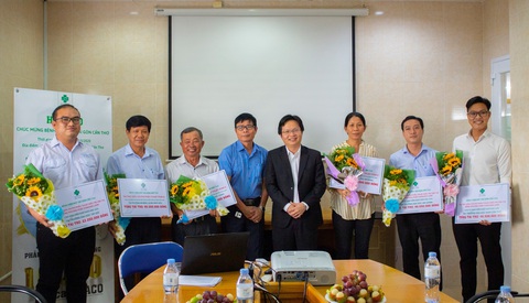 Bệnh viện mắt Sài Gòn Cần Thơ: áp dụng các phương pháp hiện đại trong khám và chữa trị bệnh về mắt - Ảnh 2. Bệnh viện mắt Sài Gòn Cần Thơ: áp dụng các phương pháp hiện đại trong khám và chữa trị bệnh về mắt - Ảnh 2.