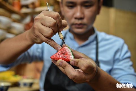 Chàng trai ‘nấu’ mâm cơm tết 3 miền nhìn ngon như thật... từ đất sét - Ảnh 5. Chàng trai ‘nấu’ mâm cơm tết 3 miền nhìn ngon như thật... từ đất sét - Ảnh 5.