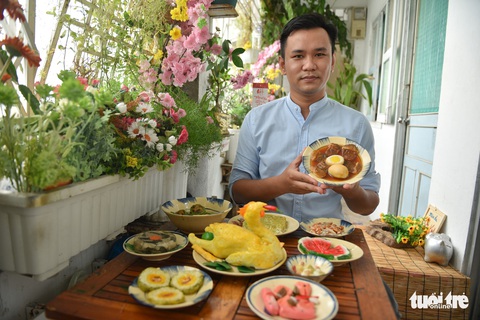 Chàng trai ‘nấu’ mâm cơm tết 3 miền nhìn ngon như thật... từ đất sét - Ảnh 15. Chàng trai ‘nấu’ mâm cơm tết 3 miền nhìn ngon như thật... từ đất sét - Ảnh 15.