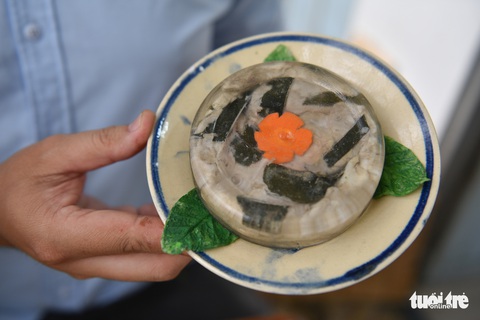 Chàng trai ‘nấu’ mâm cơm tết 3 miền nhìn ngon như thật... từ đất sét - Ảnh 12. Chàng trai ‘nấu’ mâm cơm tết 3 miền nhìn ngon như thật... từ đất sét - Ảnh 12.