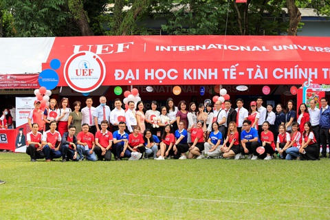 Nhóm ngành kinh tế được nhiều thí sinh quan tâm - Ảnh 1. Nhóm ngành kinh tế được nhiều thí sinh quan tâm - Ảnh 1.