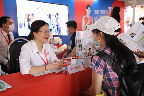 Nhóm ngành kinh tế được nhiều thí sinh quan tâm - Ảnh 2. Nhóm ngành kinh tế được nhiều thí sinh quan tâm - Ảnh 2.