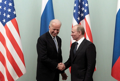 Tổng thống Nga Putin ca ngợi việc gia hạn hiệp ước hạt nhân với Mỹ - Ảnh 1. Tổng thống Nga Putin ca ngợi việc gia hạn hiệp ước hạt nhân với Mỹ - Ảnh 1.