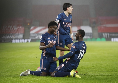 Man City lên đầu bảng Premier League - Ảnh 4. Man City lên đầu bảng Premier League - Ảnh 4.
