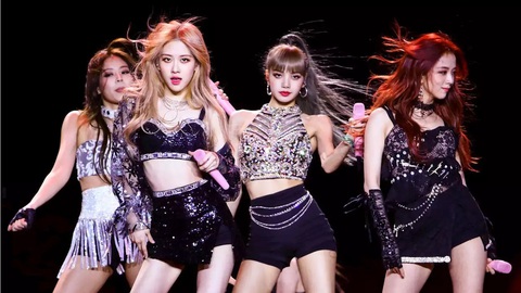 Blackpink trả lời phỏng vấn Tuổi Trẻ: Muốn được đến Việt Nam - Ảnh 5. Blackpink trả lời phỏng vấn Tuổi Trẻ: Muốn được đến Việt Nam - Ảnh 5.