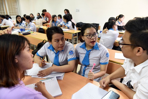 Hai chị em khuyết tật ở giảng đường sư phạm - Ảnh 4. Hai chị em khuyết tật ở giảng đường sư phạm - Ảnh 4.