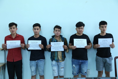Bắt 5 thanh niên liên quan vụ đâm chết người khi nhậu lai rai ngày cuối năm - Ảnh 1. Bắt 5 thanh niên liên quan vụ đâm chết người khi nhậu lai rai ngày cuối năm - Ảnh 1.