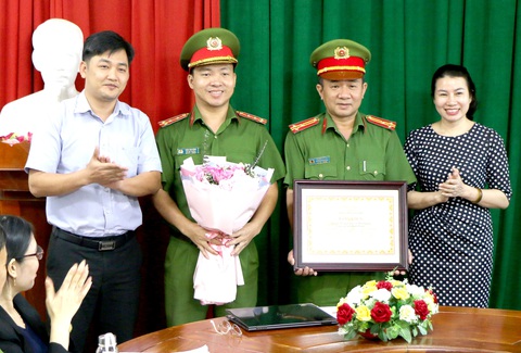 Phù phép nhân hạt điều thải loại thành hạt điều Bình Phước, rao bán trên Facebook - Ảnh 5. Phù phép nhân hạt điều thải loại thành hạt điều Bình Phước, rao bán trên Facebook - Ảnh 5.