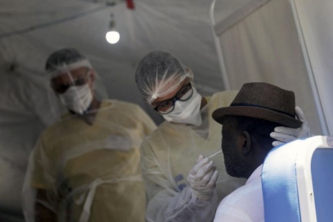 Brazil phát hiện các ca nhiễm cùng lúc 2 biến thể của virus corona - Ảnh 1. Brazil phát hiện các ca nhiễm cùng lúc 2 biến thể của virus corona - Ảnh 1.
