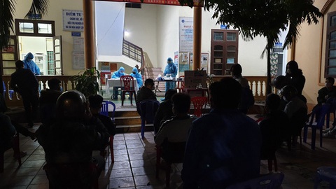 Toàn bộ học sinh, sinh viên Bắc Ninh nghỉ học để rà soát người tiếp xúc ca nhiễm - Ảnh 1. Toàn bộ học sinh, sinh viên Bắc Ninh nghỉ học để rà soát người tiếp xúc ca nhiễm - Ảnh 1.