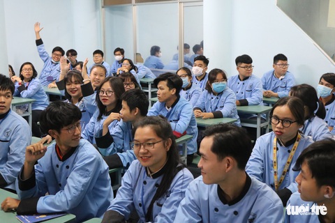 Hoa hồi vàng dạy sinh viên nấu phở ngon - Ảnh 7. Hoa hồi vàng dạy sinh viên nấu phở ngon - Ảnh 7.