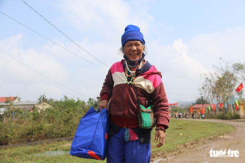 ‘Trâu bò chết hết, không dám mơ tết’ - Ảnh 3. ‘Trâu bò chết hết, không dám mơ tết’ - Ảnh 3.