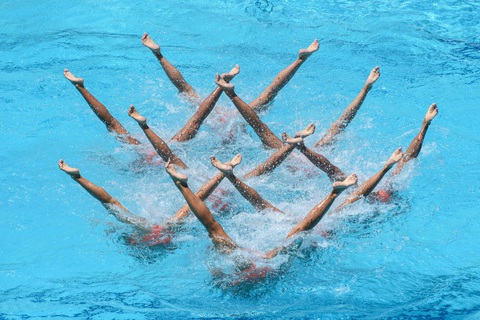 Giải đấu loại Olympic của môn bơi nghệ thuật phải tạm hoãn vì COVID-19 - Ảnh 1. Giải đấu loại Olympic của môn bơi nghệ thuật phải tạm hoãn vì COVID-19 - Ảnh 1.