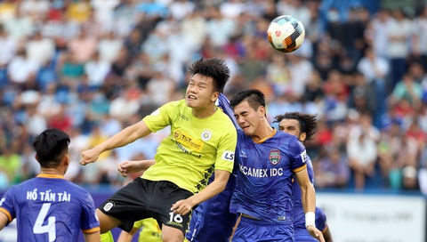 CLB phải đưa tiền đạo U21 ra sân ở V-League: Nhiệm vụ bất khả thi - Ảnh 1. CLB phải đưa tiền đạo U21 ra sân ở V-League: Nhiệm vụ bất khả thi - Ảnh 1.