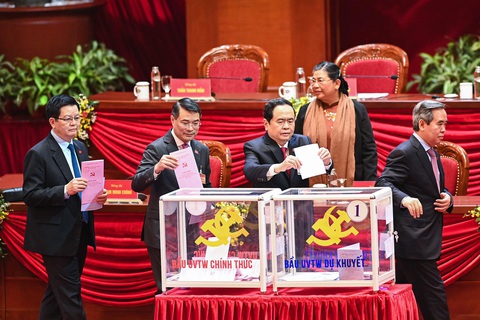 Hình ảnh các đại biểu Đại hội Đảng bỏ phiếu bầu Ban Chấp hành Trung ương khóa XIII - Ảnh 6. Hình ảnh các đại biểu Đại hội Đảng bỏ phiếu bầu Ban Chấp hành Trung ương khóa XIII - Ảnh 6.