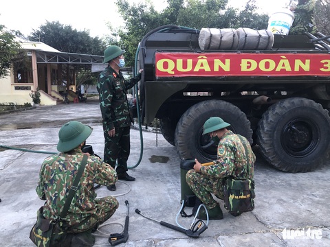 Quân đoàn 3 đưa bộ đội hóa học phối hợp dập dịch ở Gia Lai - Ảnh 1. Quân đoàn 3 đưa bộ đội hóa học phối hợp dập dịch ở Gia Lai - Ảnh 1.