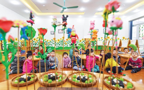 Người lưu giữ ký ức tuổi thơ qua những con tò he - Ảnh 3. Người lưu giữ ký ức tuổi thơ qua những con tò he - Ảnh 3.