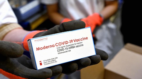 Vắc xin ngừa COVID-19 giao chậm có phải do lỗi kỹ thuật? - Ảnh 3. Vắc xin ngừa COVID-19 giao chậm có phải do lỗi kỹ thuật? - Ảnh 3.
