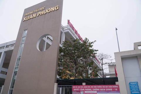 Có 11 ca nhiễm, Hà Nội cho học sinh ở nhà, học trực tuyến từ 1-2 để phòng dịch COVID-19 - Ảnh 1. Có 11 ca nhiễm, Hà Nội cho học sinh ở nhà, học trực tuyến từ 1-2 để phòng dịch COVID-19 - Ảnh 1.