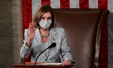 Bà Nancy Pelosi tiếp tục là chủ tịch Hạ viện Mỹ, Thượng viện chờ cuộc bầu cử ở Georgia - Ảnh 1. Bà Nancy Pelosi tiếp tục là chủ tịch Hạ viện Mỹ, Thượng viện chờ cuộc bầu cử ở Georgia - Ảnh 1.