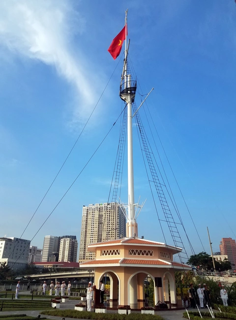 Khánh thành di tích cột cờ Thủ Ngữ - Ảnh 1. Khánh thành di tích cột cờ Thủ Ngữ - Ảnh 1.