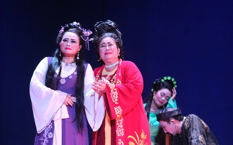 Lấp lánh hi vọng cho làng nghệ thuật truyền thống - Ảnh 3. Lấp lánh hi vọng cho làng nghệ thuật truyền thống - Ảnh 3.