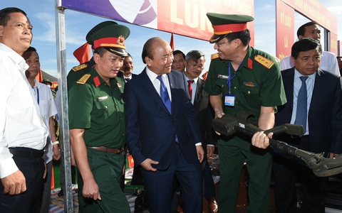 Thủ tướng bấm nút khởi công xây dựng sân bay Long Thành - Ảnh 5. Thủ tướng bấm nút khởi công xây dựng sân bay Long Thành - Ảnh 5.