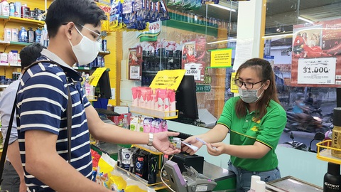 Giới trẻ với câu chuyện thắt lưng buộc bụng - Kỳ 3: Lâm nợ vì xài trước trả sau - Ảnh 1. Giới trẻ với câu chuyện thắt lưng buộc bụng - Kỳ 3: Lâm nợ vì xài trước trả sau - Ảnh 1.