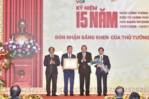 15 năm vận hành Cổng thông tin điện tử Chính phủ, fanpage có 1,4 triệu người theo dõi - Ảnh 1. 15 năm vận hành Cổng thông tin điện tử Chính phủ, fanpage có 1,4 triệu người theo dõi - Ảnh 1.