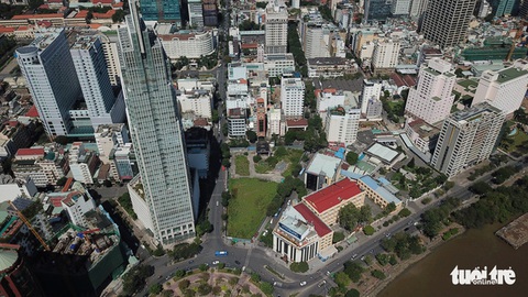 Hoãn phiên tòa xử cựu bộ trưởng Vũ Huy Hoàng vì vắng mặt nhiều bị cáo và người liên quan - Ảnh 3. Hoãn phiên tòa xử cựu bộ trưởng Vũ Huy Hoàng vì vắng mặt nhiều bị cáo và người liên quan - Ảnh 3.