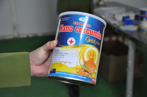 Phát hiện kho sữa khủng nguyên liệu Trung Quốc với đủ nhãn mác trong một nhà máy - Ảnh 2. Phát hiện kho sữa khủng nguyên liệu Trung Quốc với đủ nhãn mác trong một nhà máy - Ảnh 2.
