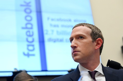 Facebook, Instagram chặn tài khoản ông Trump thêm ít nhất 2 tuần - Ảnh 1. Facebook, Instagram chặn tài khoản ông Trump thêm ít nhất 2 tuần - Ảnh 1.